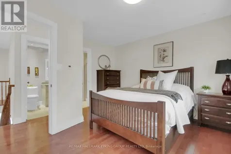 121 Macdonald Street Ottawa ON K2P 1H7