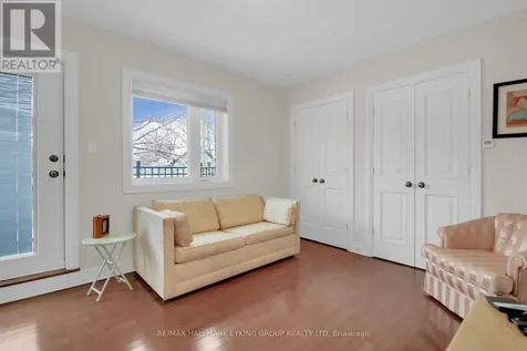 121 Macdonald Street Ottawa ON K2P 1H7