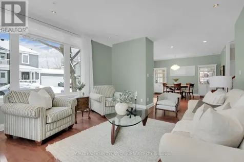 121 Macdonald Street Ottawa ON K2P 1H7