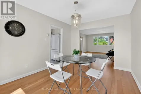 1286 Bonnie Crescent Ottawa ON K2C 2A2