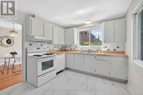 1286 Bonnie Crescent Ottawa ON K2C 2A2