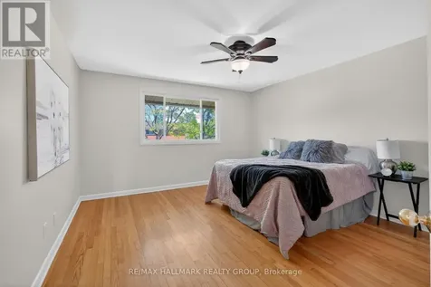 1286 Bonnie Crescent Ottawa ON K2C 2A2