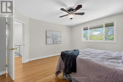 1286 Bonnie Crescent Ottawa ON K2C 2A2