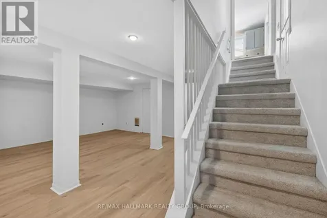 1286 Bonnie Crescent Ottawa ON K2C 2A2