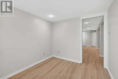 1286 Bonnie Crescent Ottawa ON K2C 2A2