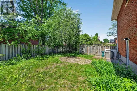1286 Bonnie Crescent Ottawa ON K2C 2A2