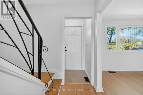 1286 Bonnie Crescent Ottawa ON K2C 2A2