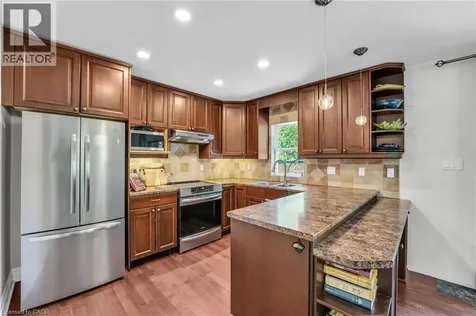 25 Park Street East Hamilton ON L9H 1C9