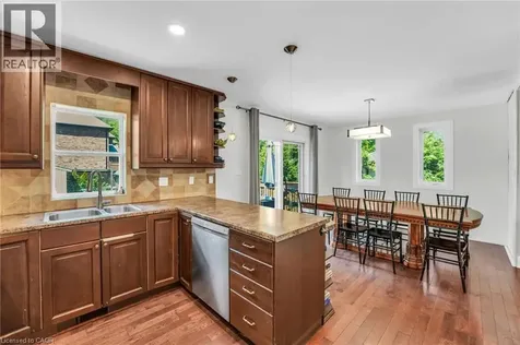 25 Park Street East Hamilton ON L9H 1C9