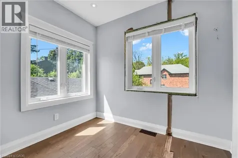 25 Park Street East Hamilton ON L9H 1C9