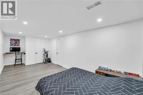 25 Park Street East Hamilton ON L9H 1C9