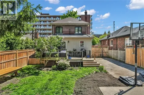 25 Park Street East Hamilton ON L9H 1C9