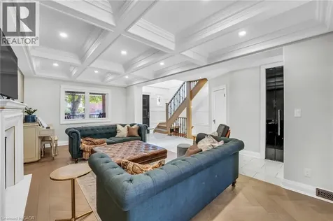 25 Park Street East Hamilton ON L9H 1C9