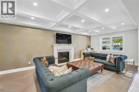 25 Park Street East Hamilton ON L9H 1C9