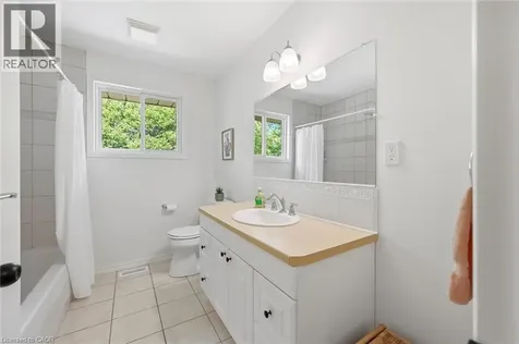 75 Flamboro Street Waterdown ON L0R 2H0