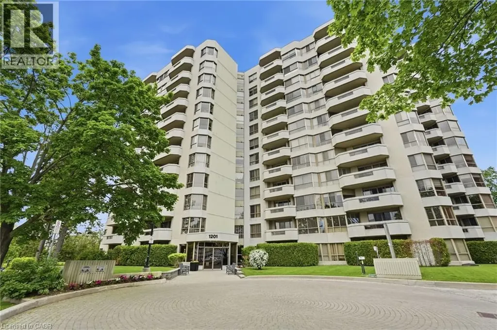 1201 North Shore Boulevard East Burlington ON L7S 1Z5