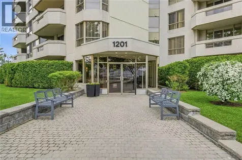 1201 North Shore Boulevard East Burlington ON L7S 1Z5