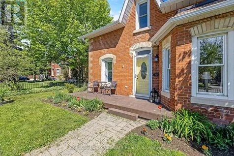 330 Main Street East Shelburne ON L0N 1S2