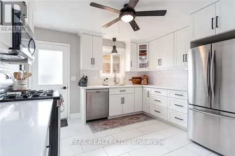 11 Wendy Crescent Kitchener ON N2A 3T4