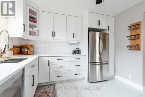 11 Wendy Crescent Kitchener ON N2A 3T4