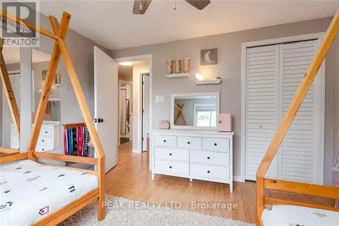 11 Wendy Crescent Kitchener ON N2A 3T4