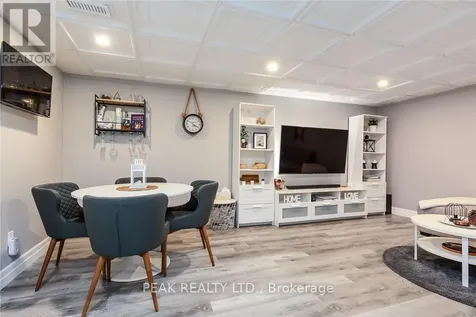 11 Wendy Crescent Kitchener ON N2A 3T4