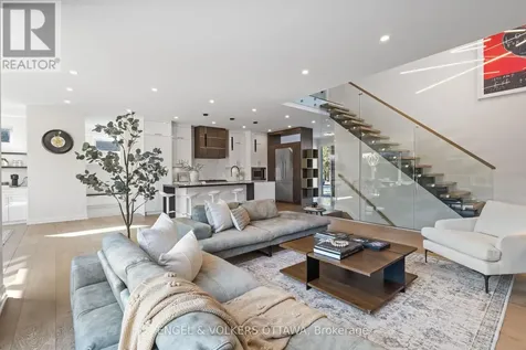 736 Sherbourne Road Ottawa ON K2A 3H5