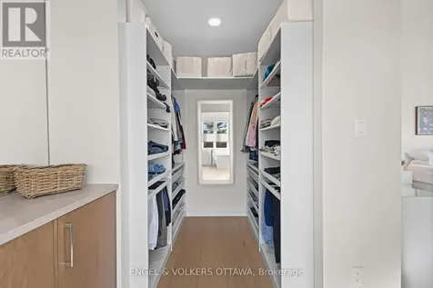 736 Sherbourne Road Ottawa ON K2A 3H5
