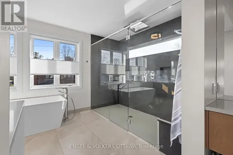 736 Sherbourne Road Ottawa ON K2A 3H5
