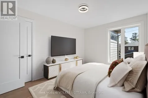 736 Sherbourne Road Ottawa ON K2A 3H5