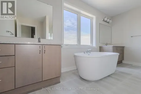 475 Meynell Road East Ottawa ON K0A 2Z0