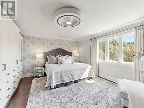 15 Evans Ridge Caledon (bolton North) ON L7E 2Z2