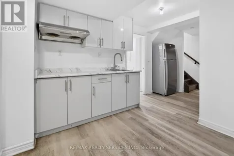 47 Upper Highlands Drive Brampton (heart Lake East) ON L6Z 4V9
