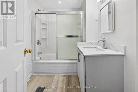 47 Upper Highlands Drive Brampton (heart Lake East) ON L6Z 4V9