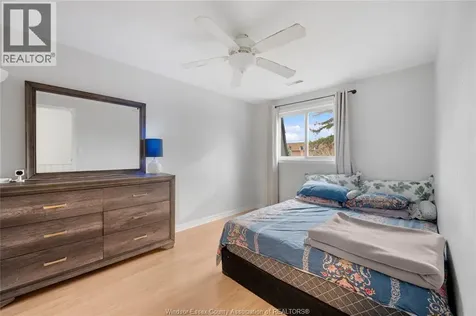 6384 Thornberry Crescent Windsor ON N8T 3A2