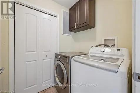 56 Ash Avenue Puslinch ON N0B 2J0