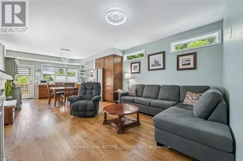 56 Ash Avenue Puslinch ON N0B 2J0