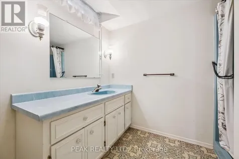 459 Belgreen Way Waterloo ON N2L 5X6