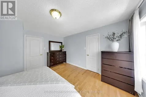 65 White's Hill Avenue Markham (cornell) ON L6B 1C2