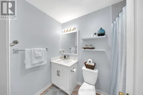 65 White's Hill Avenue Markham (cornell) ON L6B 1C2