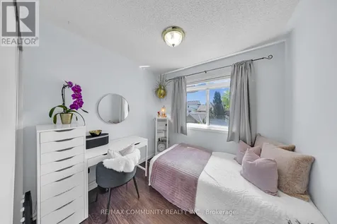 65 White's Hill Avenue Markham (cornell) ON L6B 1C2