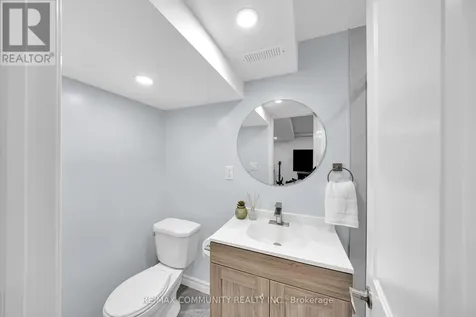 65 White's Hill Avenue Markham (cornell) ON L6B 1C2