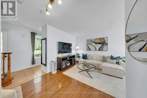 65 White's Hill Avenue Markham (cornell) ON L6B 1C2