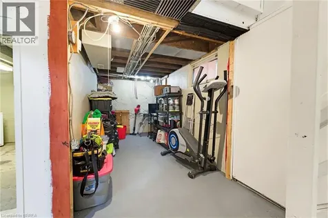 28 Norwich Street Brantford ON N3T 2B9