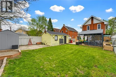 28 Norwich Street Brantford ON N3T 2B9