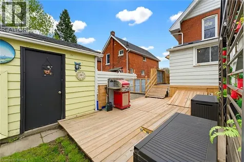 28 Norwich Street Brantford ON N3T 2B9