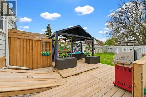 28 Norwich Street Brantford ON N3T 2B9