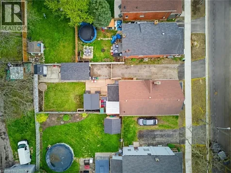 28 Norwich Street Brantford ON N3T 2B9