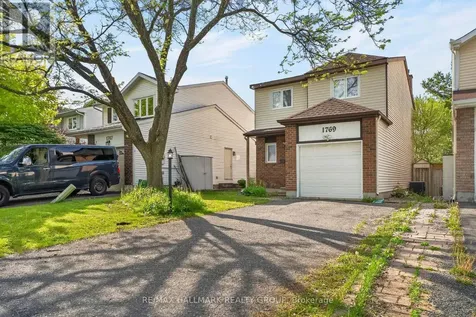 1769 Bromont Way Ottawa ON K1C 5K1