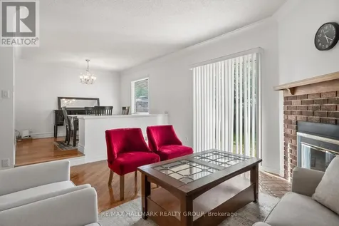 1769 Bromont Way Ottawa ON K1C 5K1